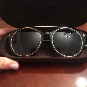 Authentic Tom Ford sunglasses. Great condition!